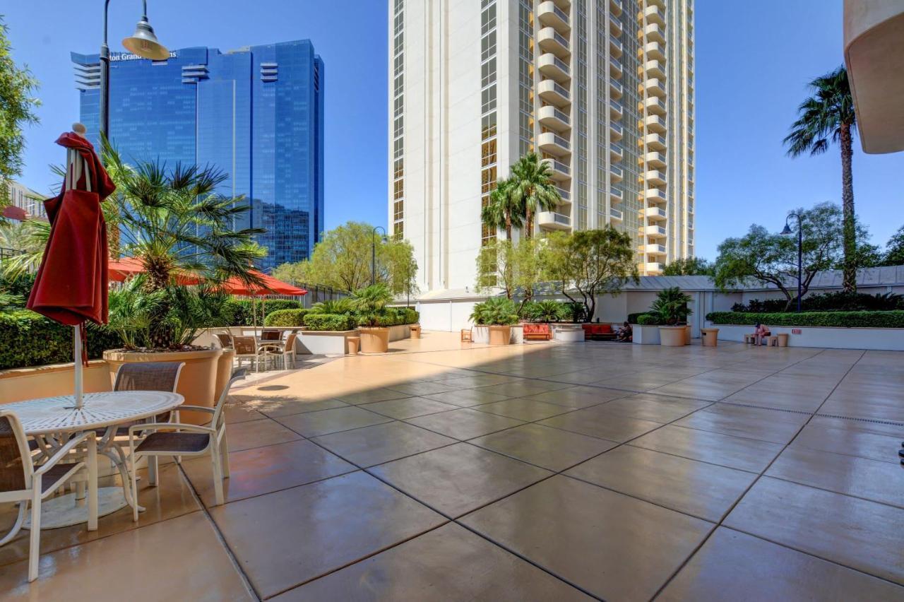Mgm Signature-11-803 F1 Track & Strip View Studio Las Vegas Exterior foto